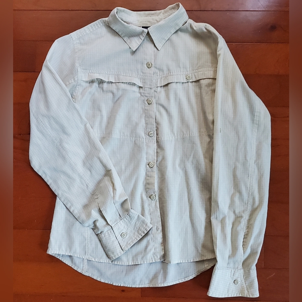Patagonia Button-Up Shirt Size 6